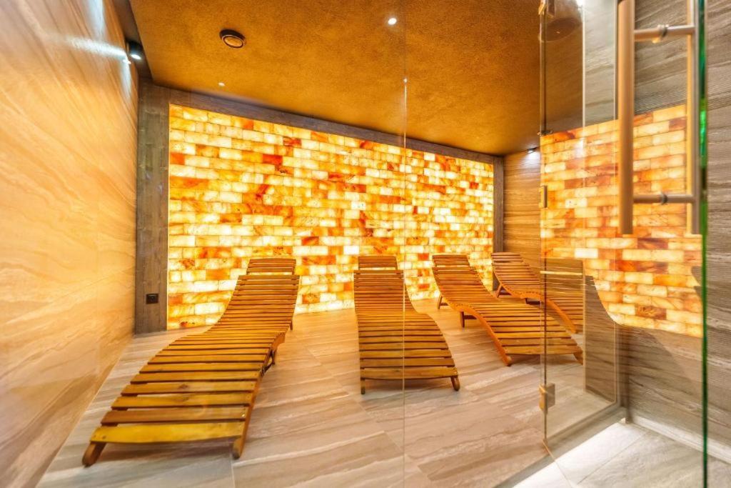 Akces Apartamenty Kasprowicza 20C- Basen, Sauny, Jacuzzi, Silownia W Cenie - Schwimmbad, Saunen, Jacuzzi, Fitnessstudio Im Preis コウォブジェク エクステリア 写真